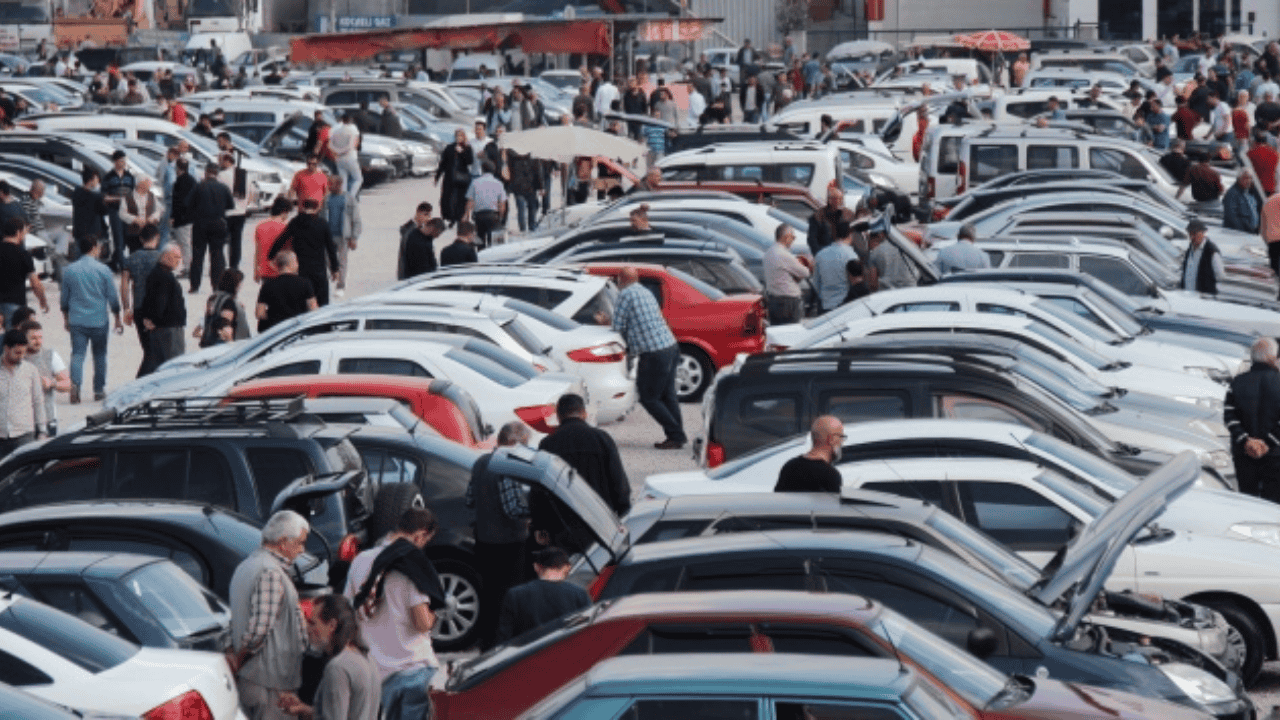 Sadece Ağustos Ayında 100 Binden Fazla Araç Satıldı