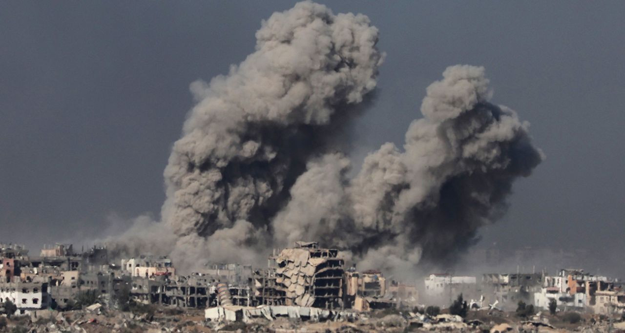 Gazze’de İnsanlık Krizi Derinleşiyor: Açlık, Bombardıman ve Göç - Sayfa 8