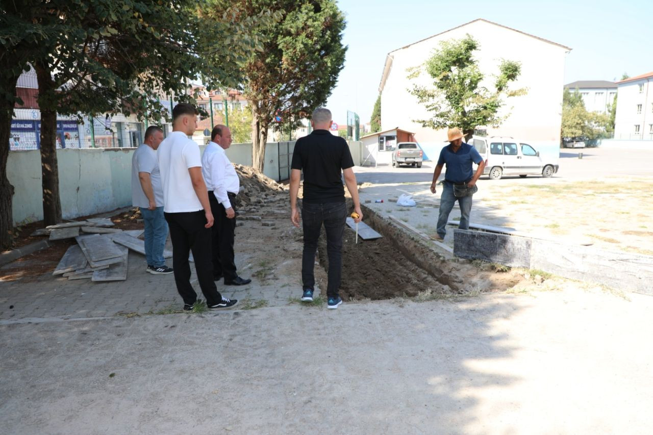Ferizli’de Trafik Güvenliği İçin Yeni Kavşak Projesi Başlatıldı - Sayfa 3