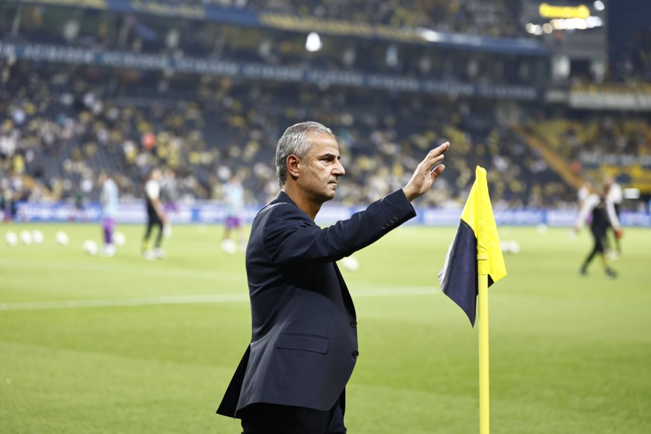 Fenerbahçe'nin Yeni Teknik Direktörü İsmail Kartal! - Sayfa 1