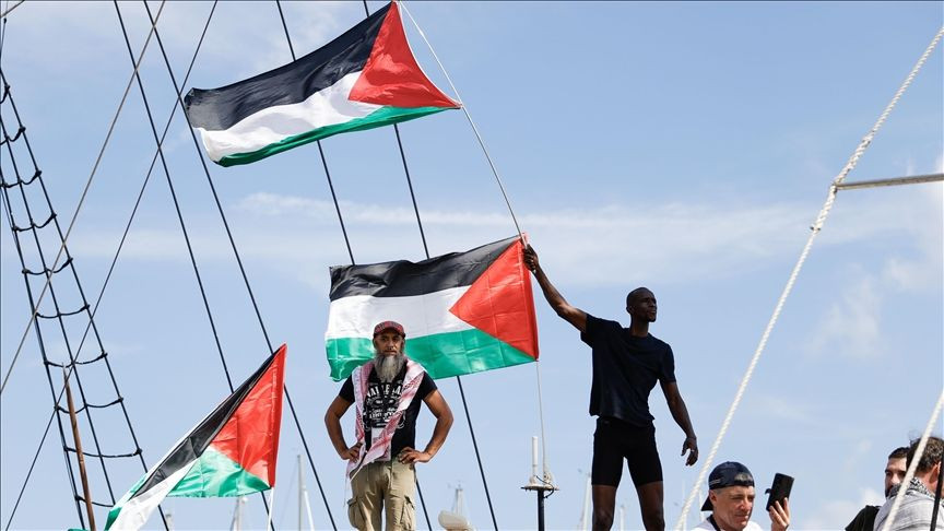 Gazze’ye Doğru Binlerce Aktivist Gemilerle Yola Çıktı - Sayfa 1