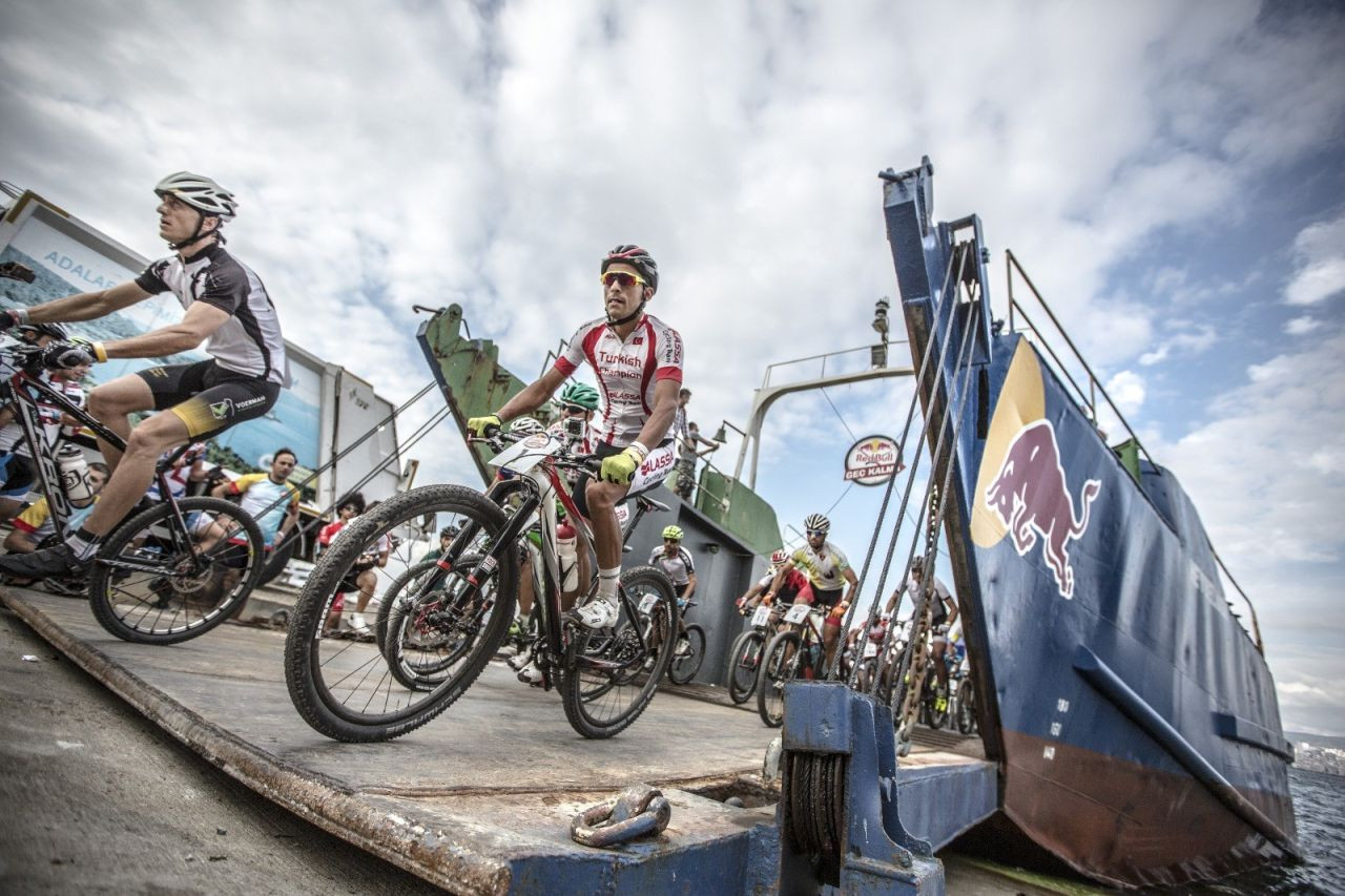 Adalarda Nefes Kesen Bisiklet Yarışı: "Red Bull Geç Kalma" 5 Ekim'de! - Sayfa 2