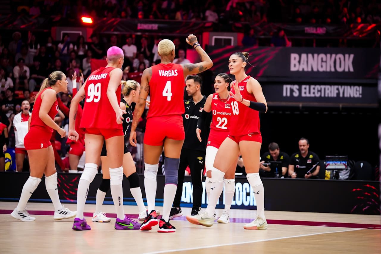 Tarihe Giden Yolda: Filenin Sultanları Dünya İkincisi Oldu - Sayfa 2