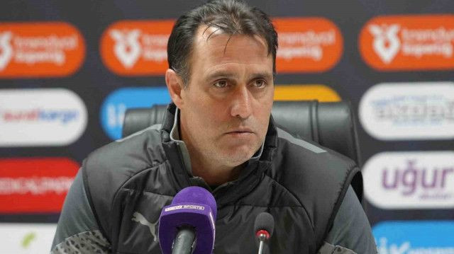 Sakaryaspor’da Serhat Sütlü Ve Ben Yedder İmza Töreninde - Sayfa 1