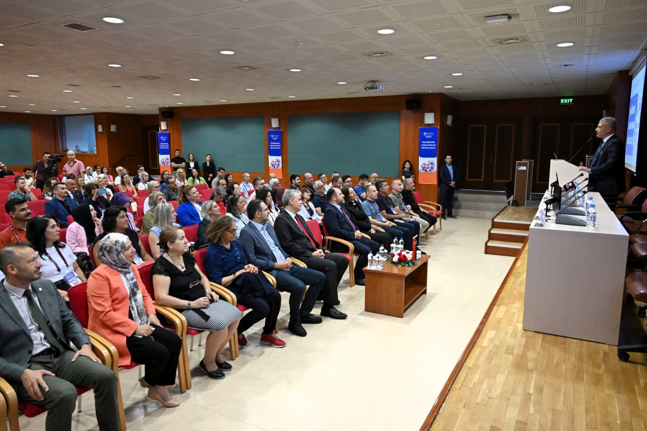 SUBÜ, İK Çalıştayında Temsil Edildi - Sayfa 2