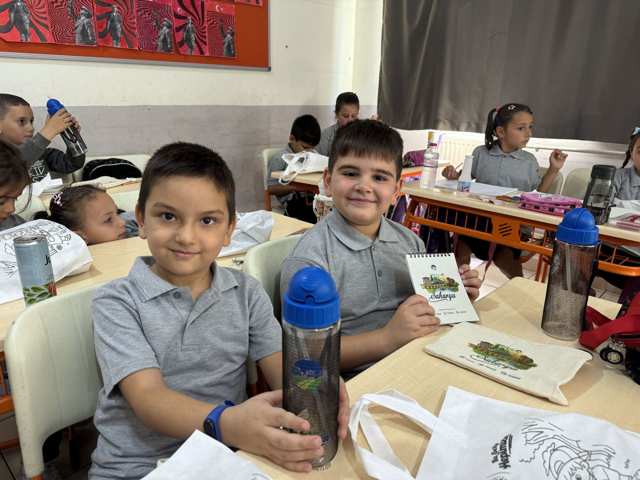 Büyükşehir Okulun İlk Haftasında Minikleri Yalnız Bırakmadı - Sayfa 2