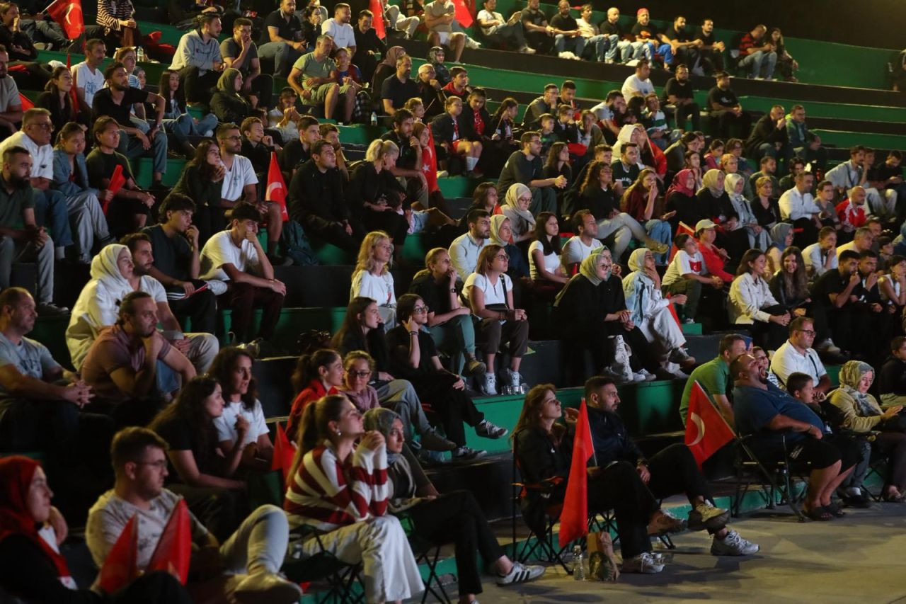 12 Dev Adam’ın Final Maçı Millet Bahçesi’nde Dev Ekrandan İzlenecek - Sayfa 2