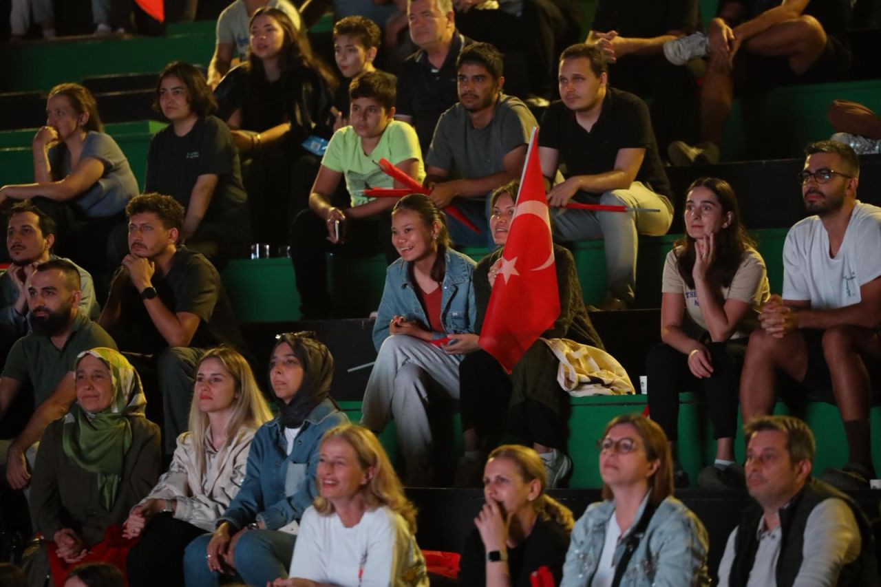 12 Dev Adam’ın Final Maçı Millet Bahçesi’nde Dev Ekrandan İzlenecek - Sayfa 8