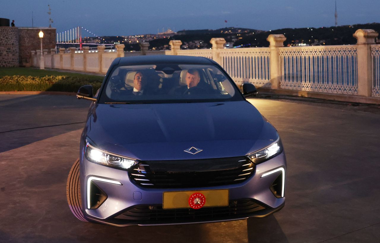 Cumhurbaşkanı Erdoğan’a Yeni TOGG T10F Hediye Edildi - Sayfa 2