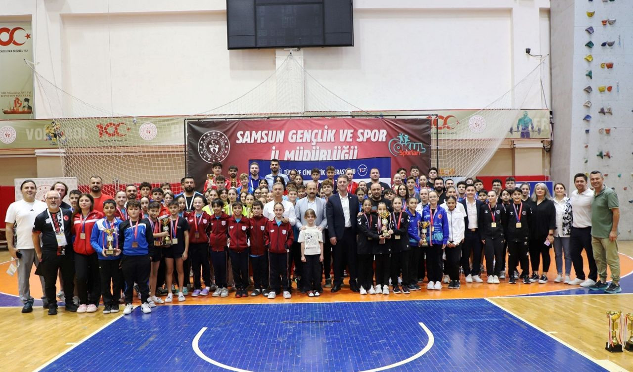 Trampolin Cimnastikte Samsun Rüzgârı - Sayfa 1