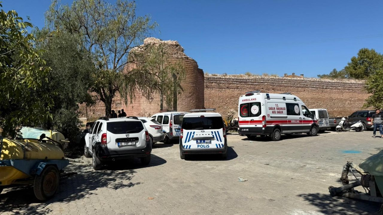 İznik’te Tarihi Surların Dibinde Erkek Cesedi Bulundu - Sayfa 3