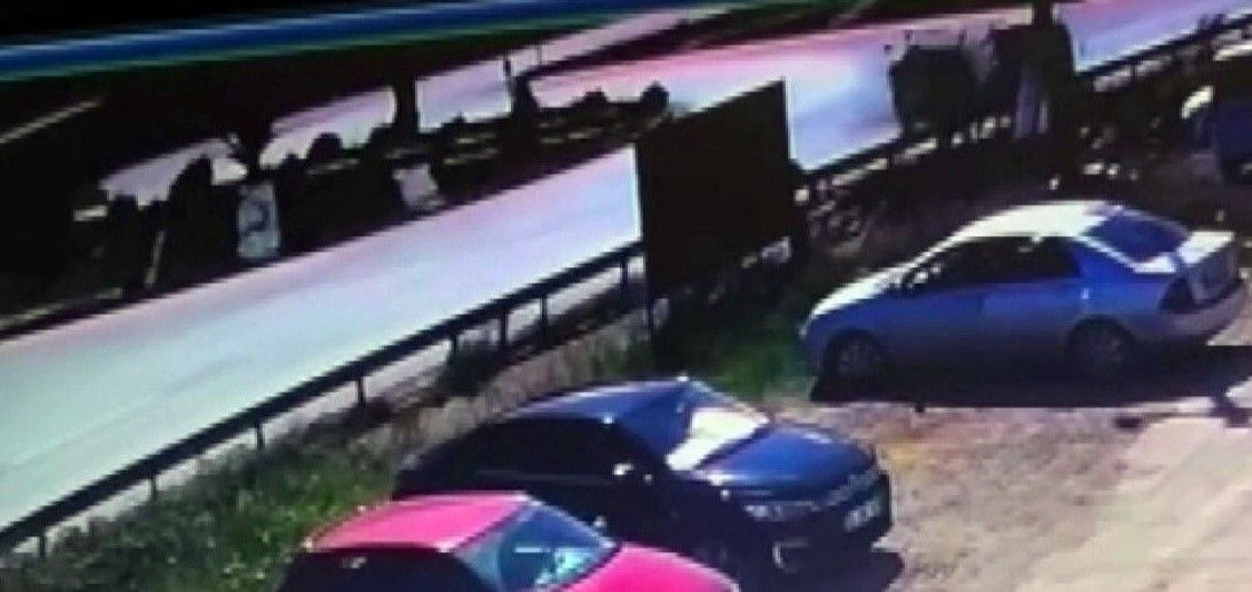 Belediye Aracı ile Otomobil Çarpıştı - Sayfa 2