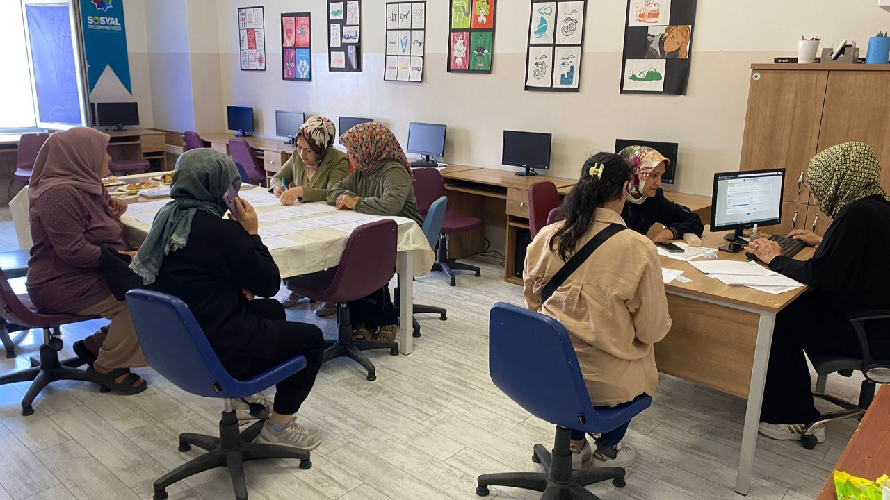 SAMEK Bu Yıl Da Büyük Bir Aileye Dönüştü: İlk Gün 5 Bin Kayıt