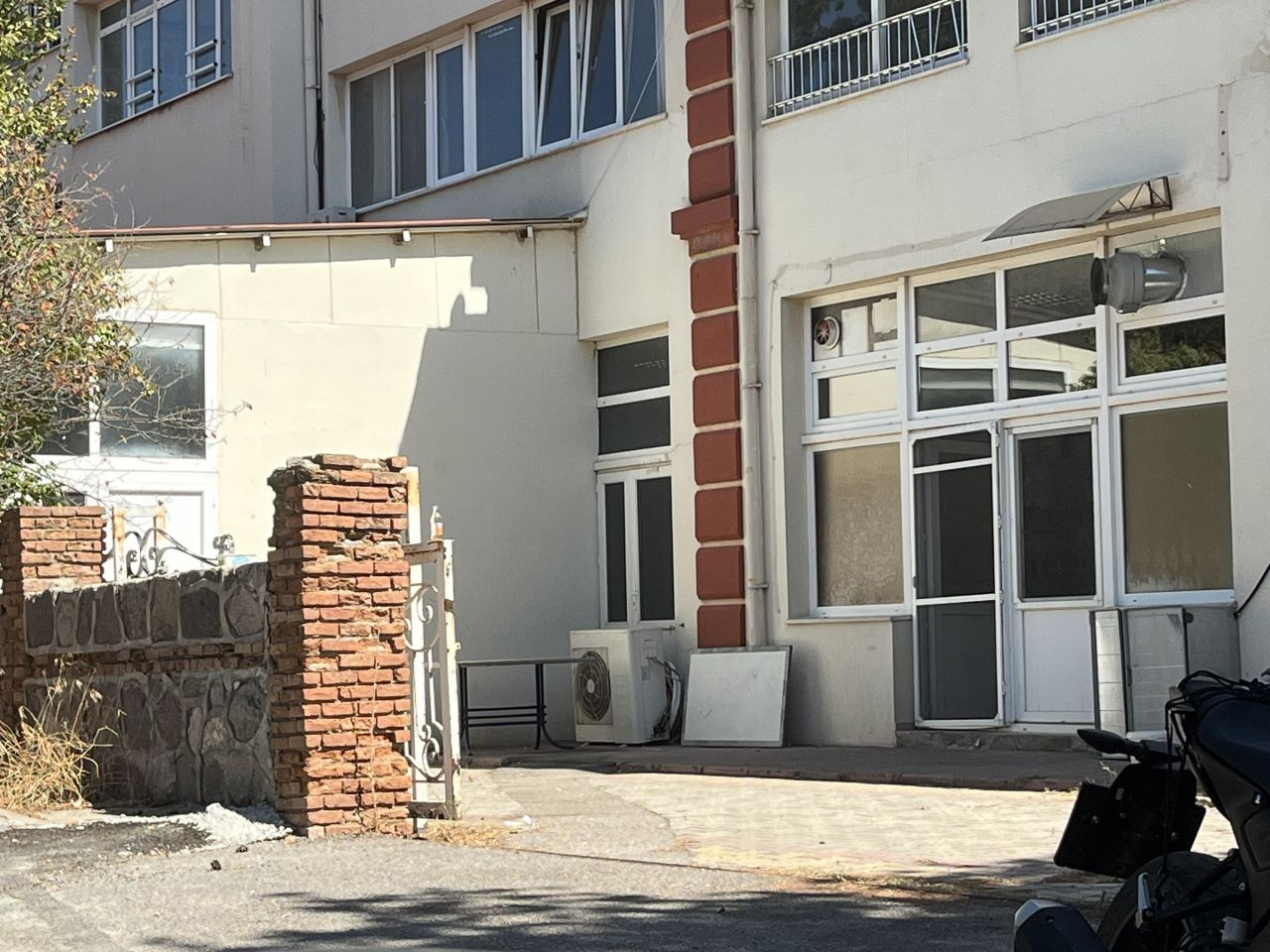 Lise Öğrencisi Arkadaş Şakasıyla Yaralandı - Sayfa 1