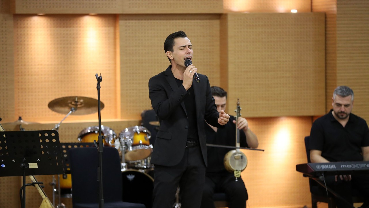 Bozkırın Tezenesi Ziya Taşkent’te Türkülerle Anıldı