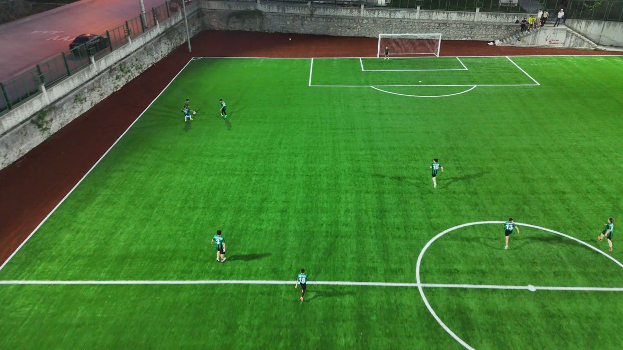 Gençler İçin Yeni Spor Alanı - Sayfa 2