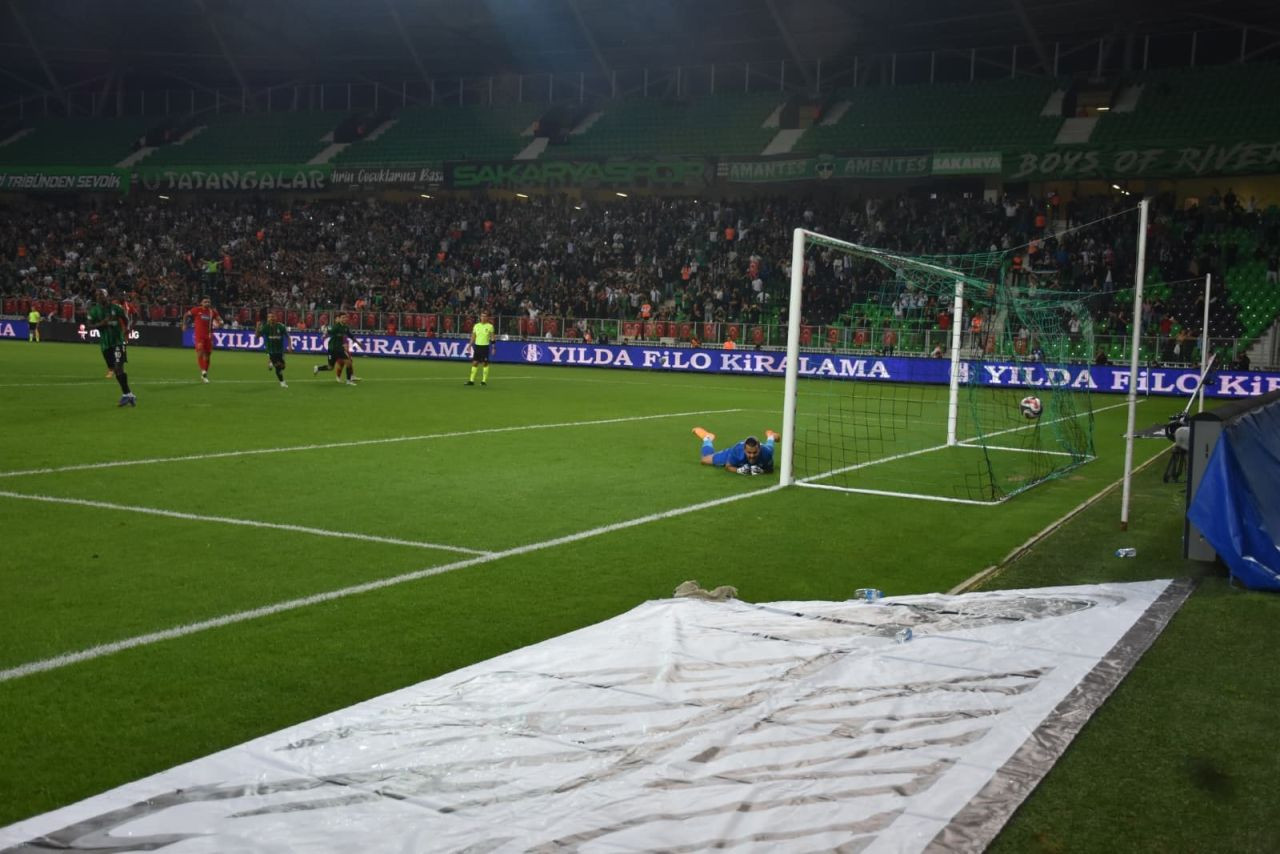 Sakaryaspor’dan Altın Geri Dönüş! - Sayfa 5