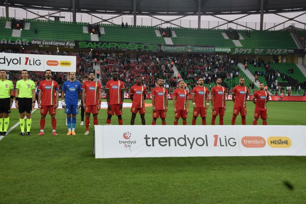 Sakaryaspor’dan Altın Geri Dönüş! - Sayfa 11