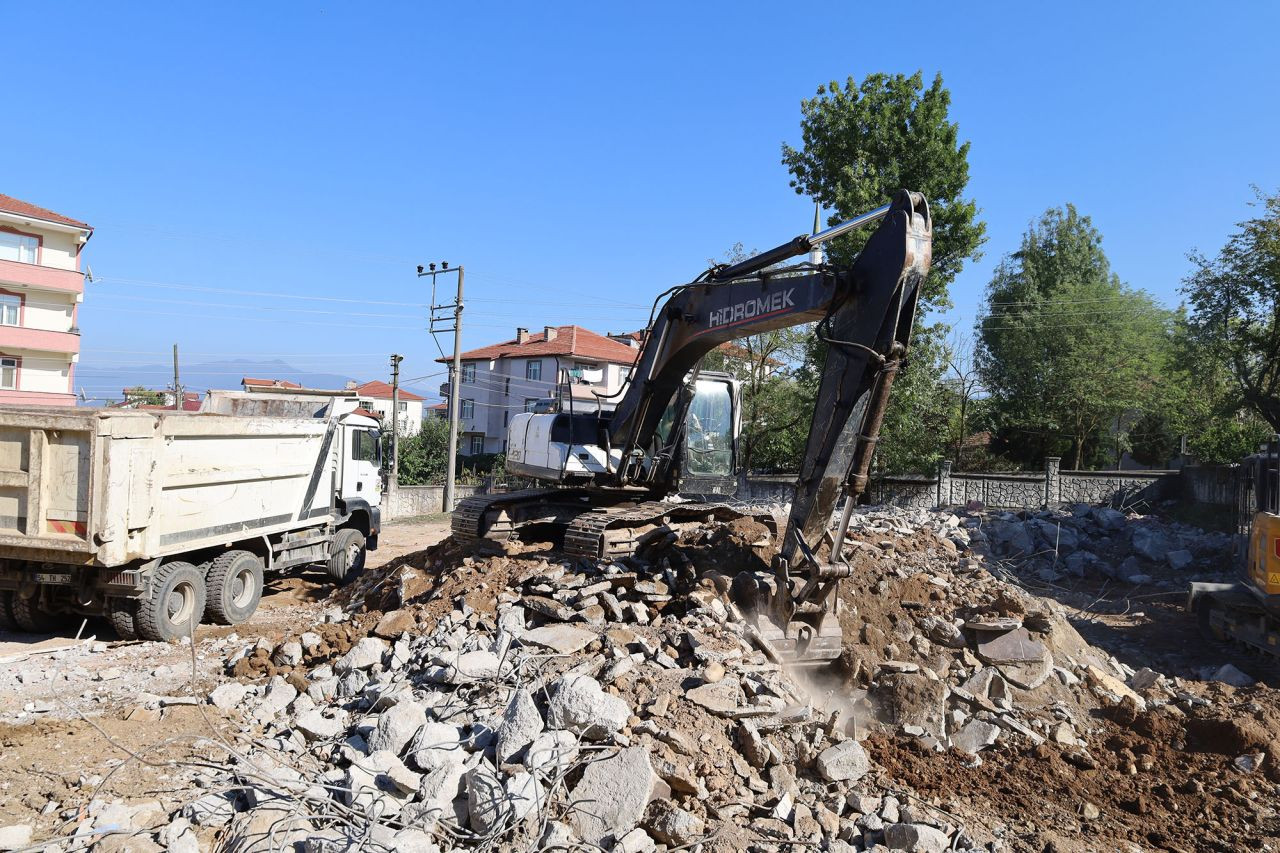 Karapürçek Sosyal Gelişim Merkezi’nde Çalışmalar Başladı - Sayfa 1