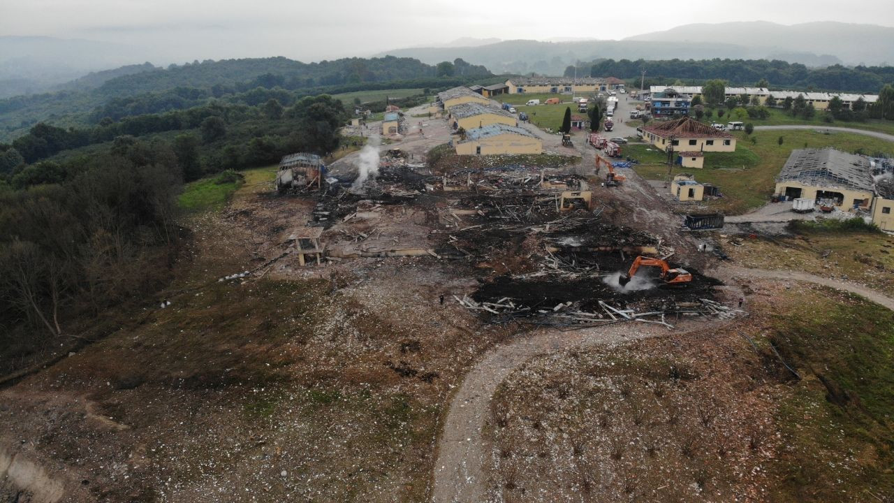 15 Milyonla Serbest Kaldı: Havai Fişek Faciasında Tahliye Tepkisi - Sayfa 2