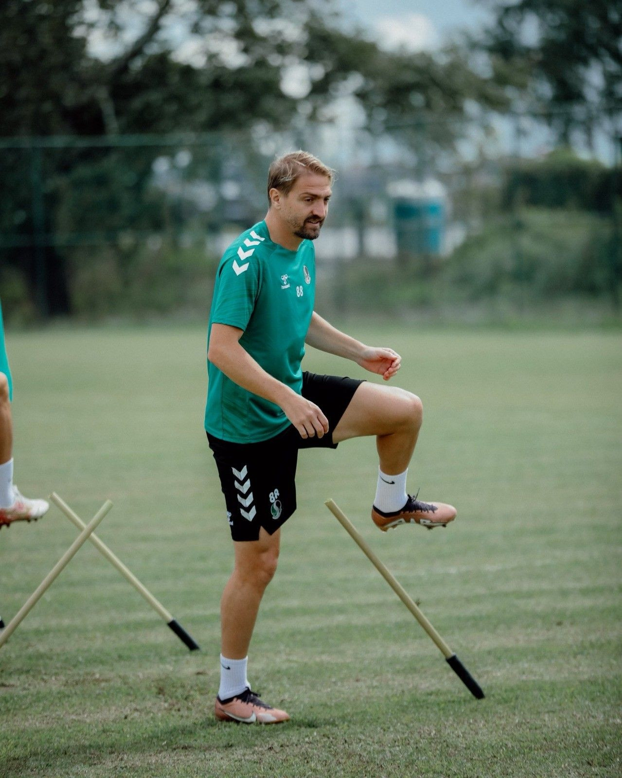 Caner Erkin’den Tokat Olayı Sonrası Özür: "Kariyerime Yakışmadı" - Sayfa 1