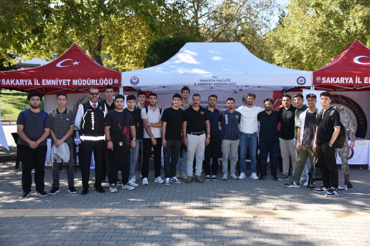 Kampüste Güvenlik Seferberliği: 5 Bin Öğrenci Bilinçlendirildi! - Sayfa 4