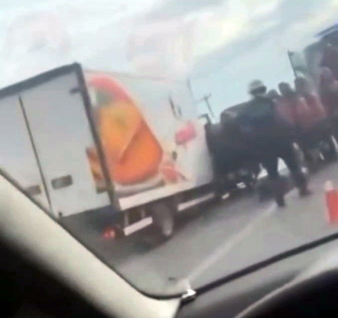 Akyazı D-100’de Kamyonet Kazası: 2 Yaralı - Sayfa 4