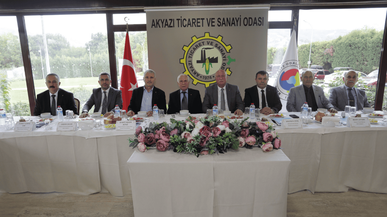 Sakarya Oda Ve Borsaları Müşterek Toplantı İçin Akyazı’da Buluştu - Sayfa 1