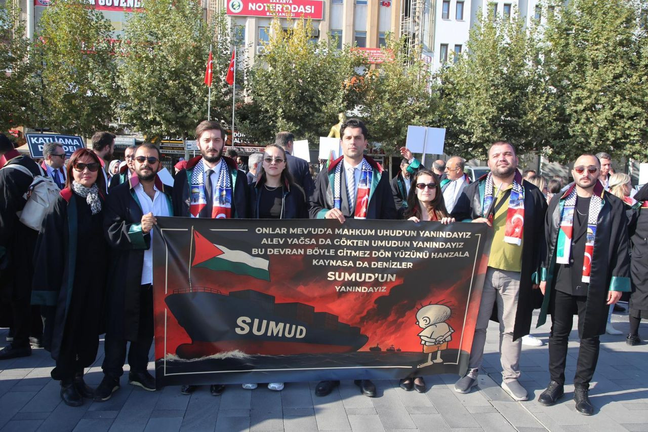 Sakarya Barosu Gazze için Yürüdü: Sessizlik Suça Ortak Olmaktır - Sayfa 4