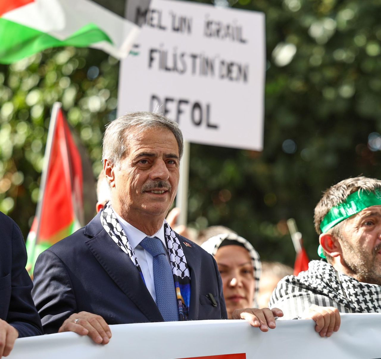 Sakarya’da Binlerce Kişi Kol Kola "Özgür Filistin" İçin Yürüdü - Sayfa 1