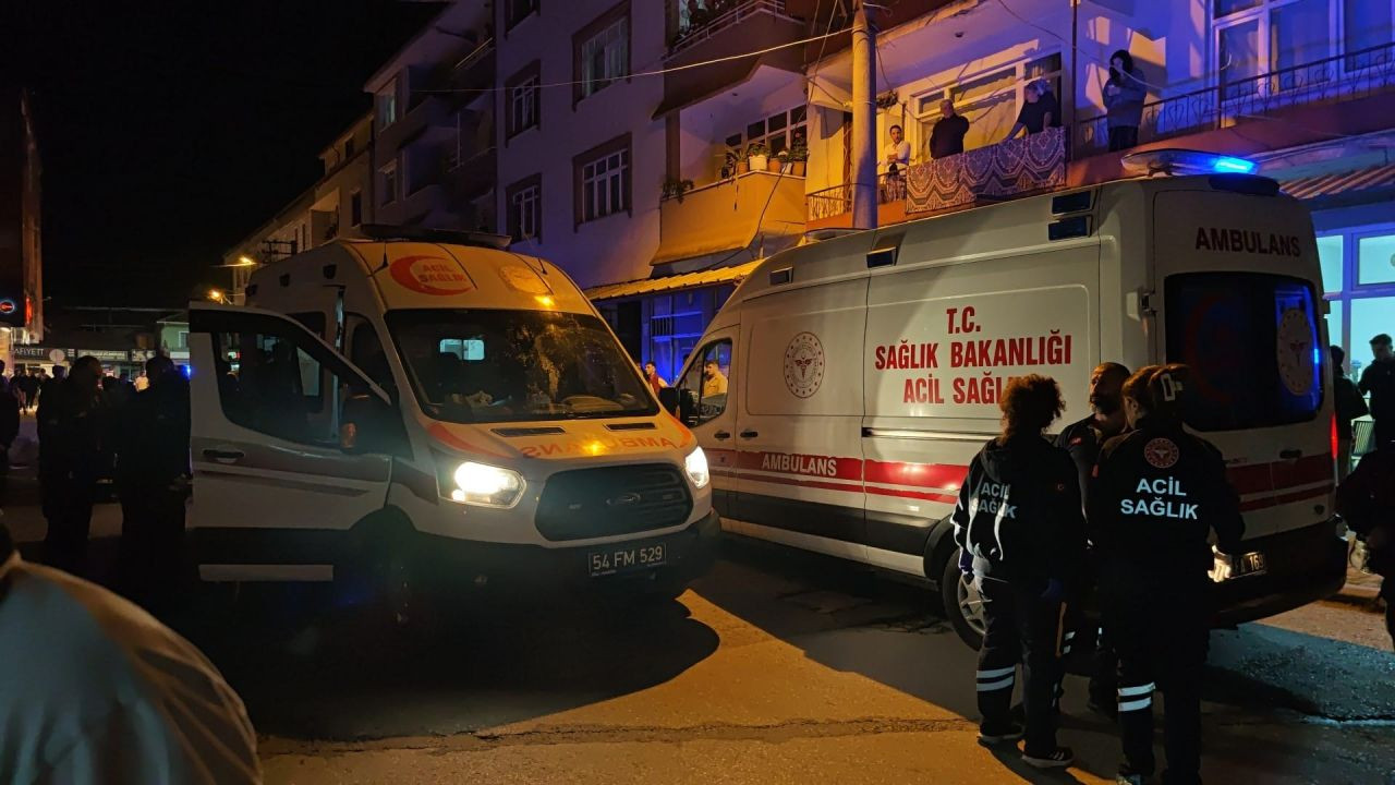 Sakarya’da Kız Meselesi Kanlı Bitti: 16 Yaşındaki Genç Yoğun Bakımda - Sayfa 5
