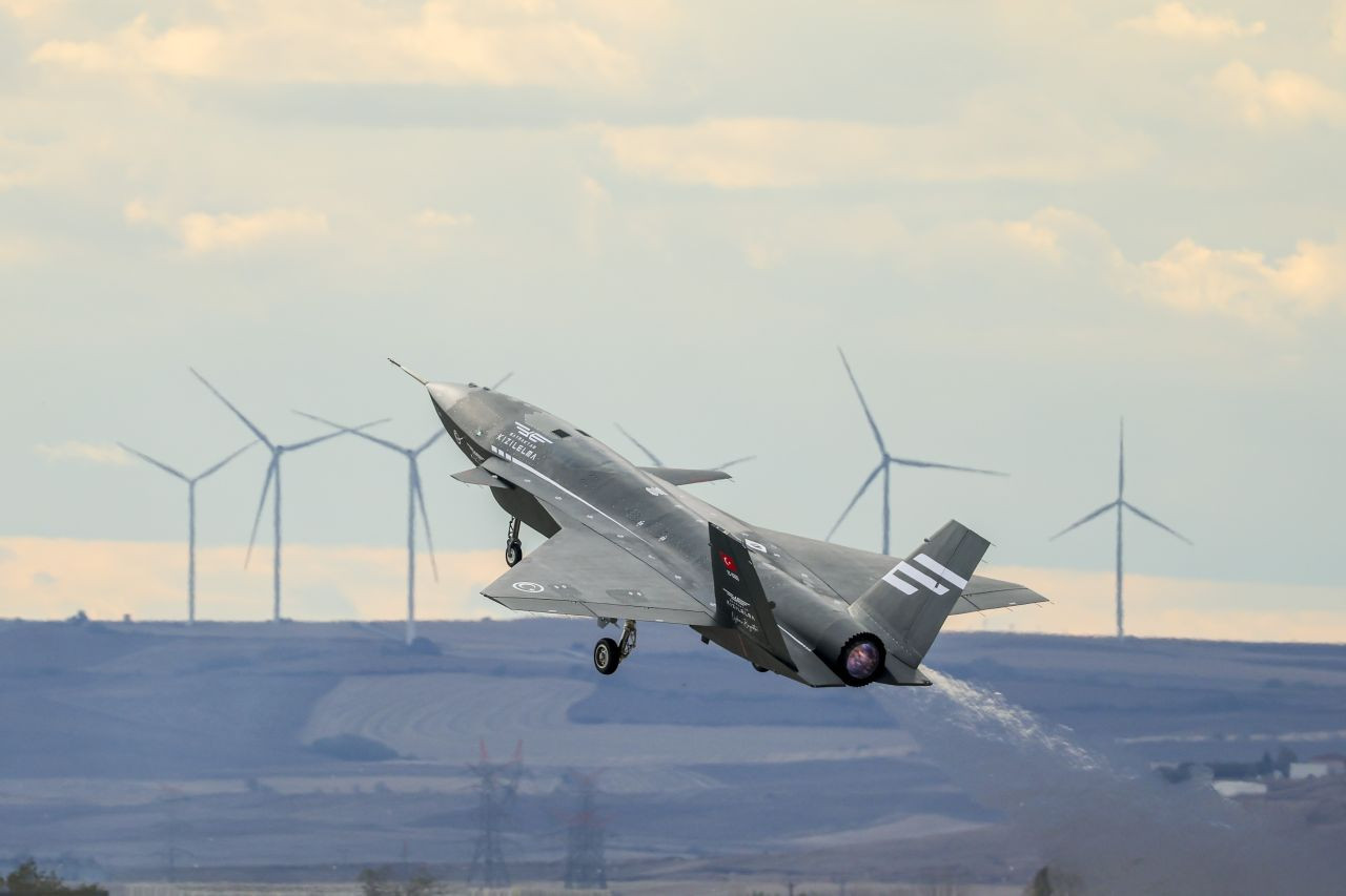 Bayraktar Kızılelma İlk Atış Testlerini Başarıyla Tamamladı - Sayfa 2