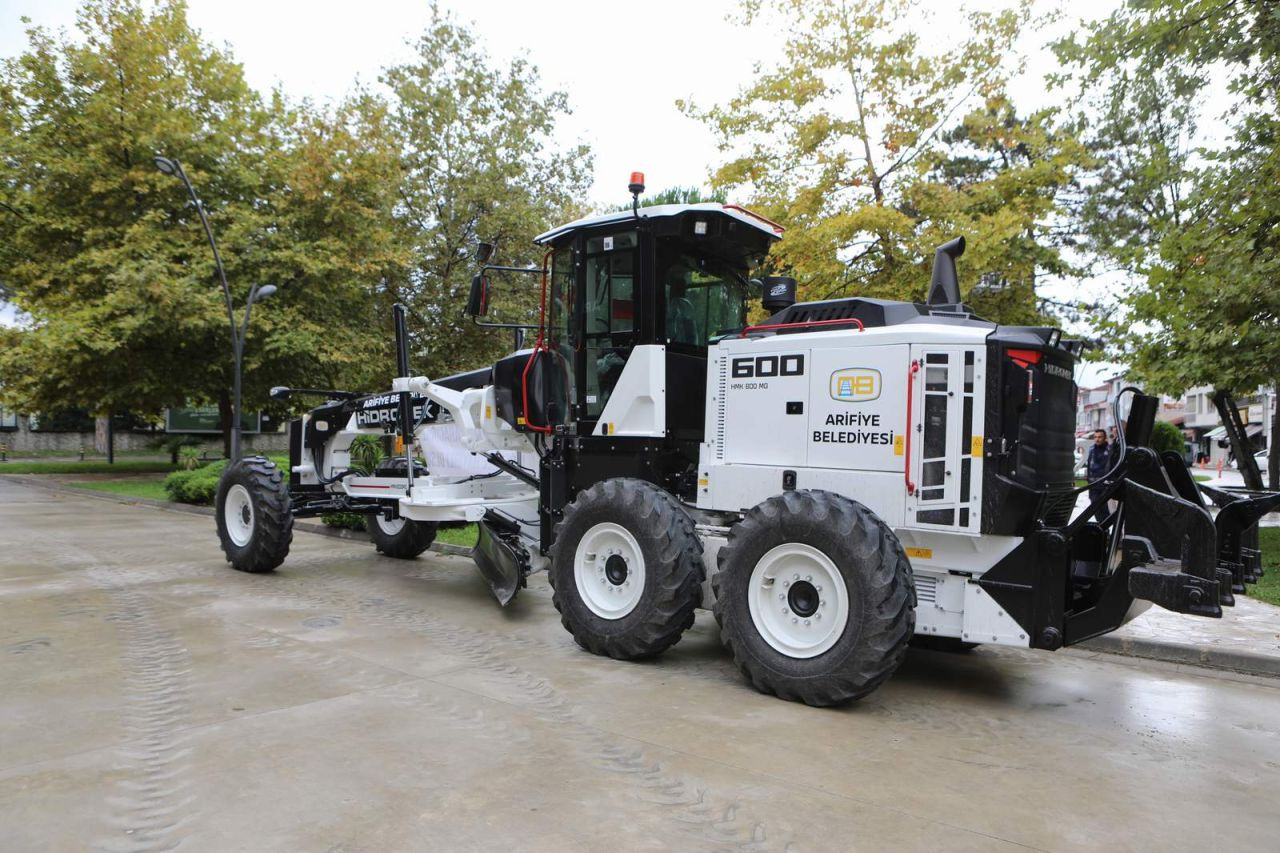 Arifiye Belediyesine Bakanlıktan Greyder Desteği - Sayfa 3