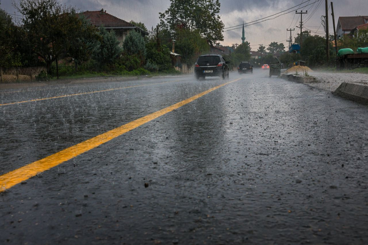 Rekor Yağışta Altyapı Hatları Sorunsuz Çalıştı - Sayfa 2