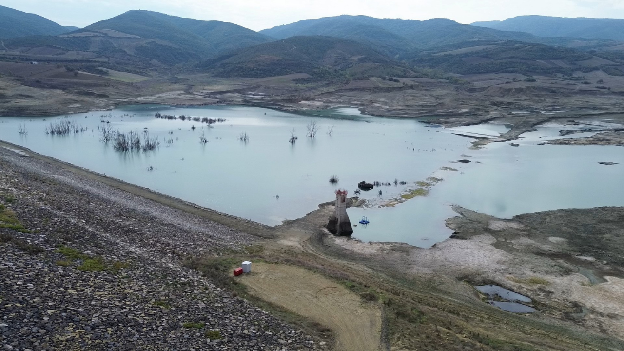 Naip Barajı’nda Su Seviyesi Ölü Hacme İndi, Kuraklık Alarm Veriyor - Sayfa 5