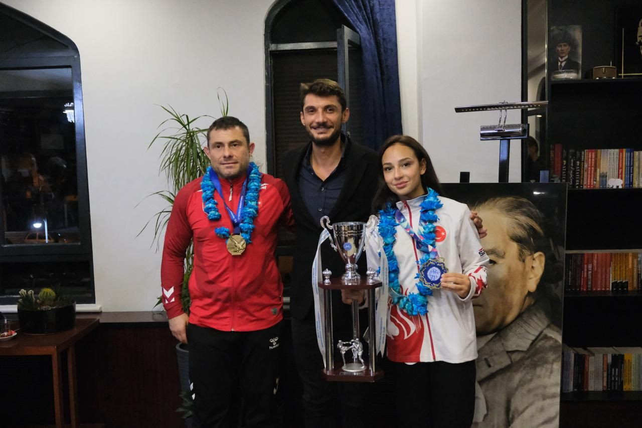 Sapanca, Dünya Şampiyonlarını Coşkuyla Karşıladı - Sayfa 2