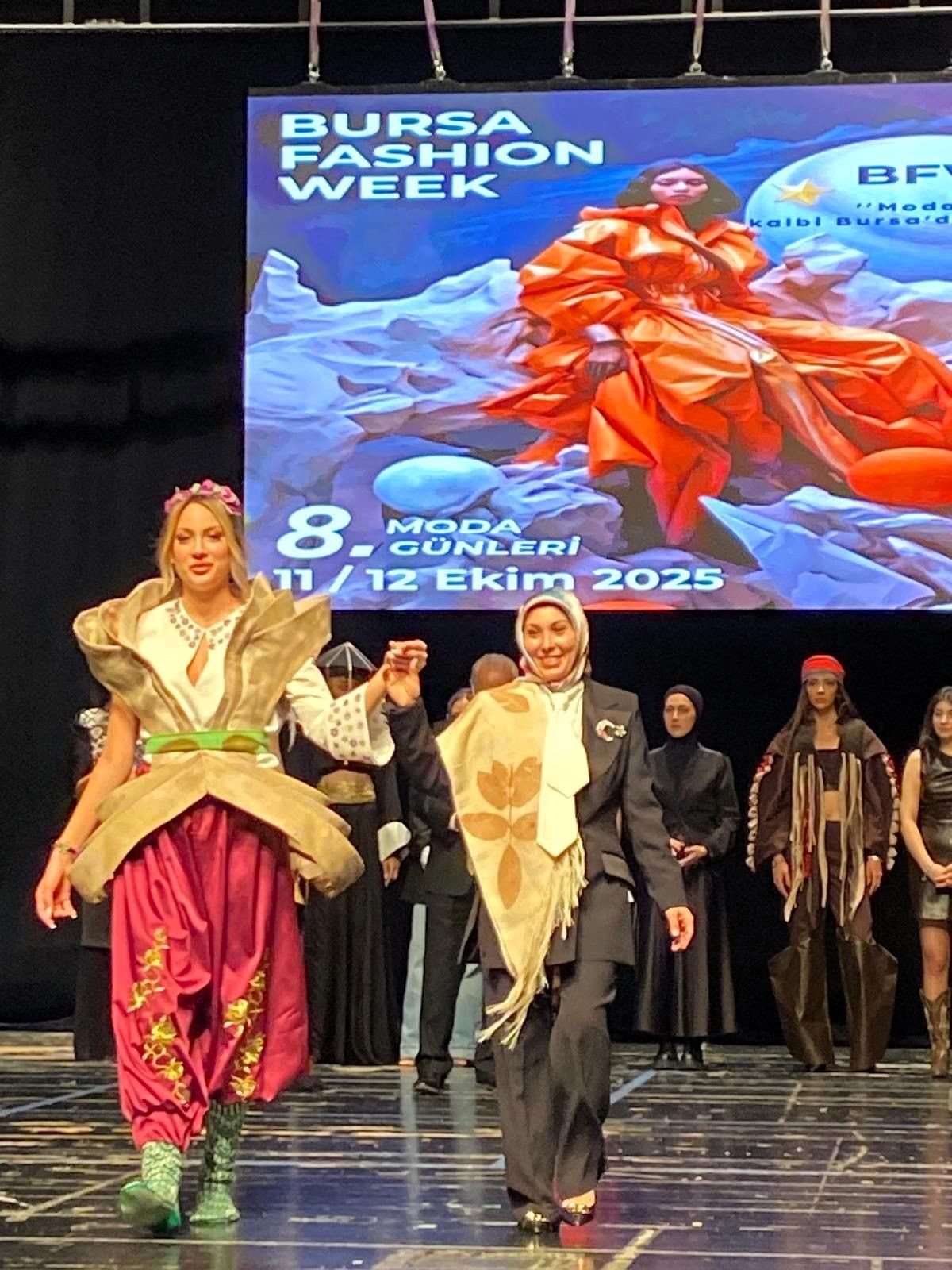SUBÜ Öğrencisi Bursa Fashion Week’te Üçüncülük Elde Etti - Sayfa 1