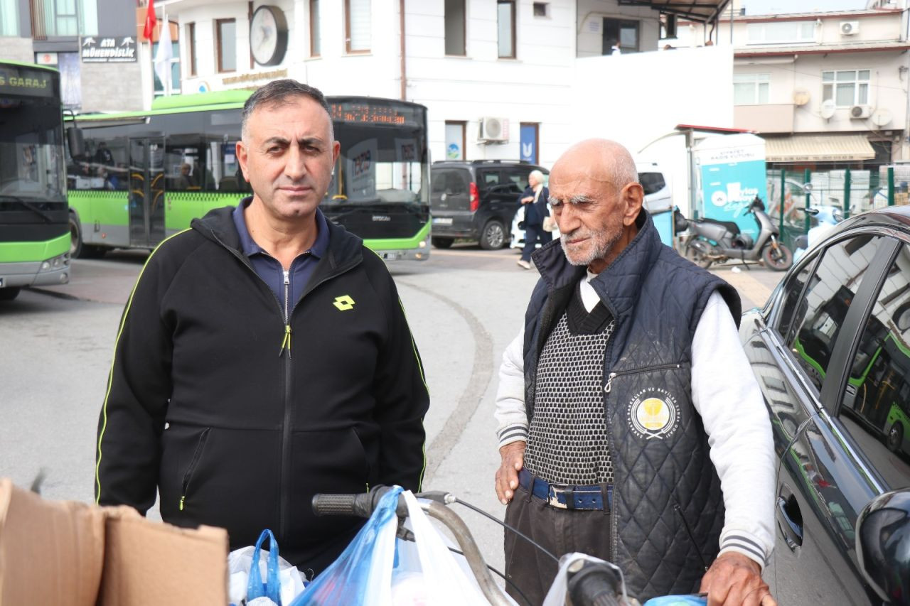 Çöpten Karton Toplayan Emeklinin Gerçek Durumu Ortaya Çıktı - Sayfa 3