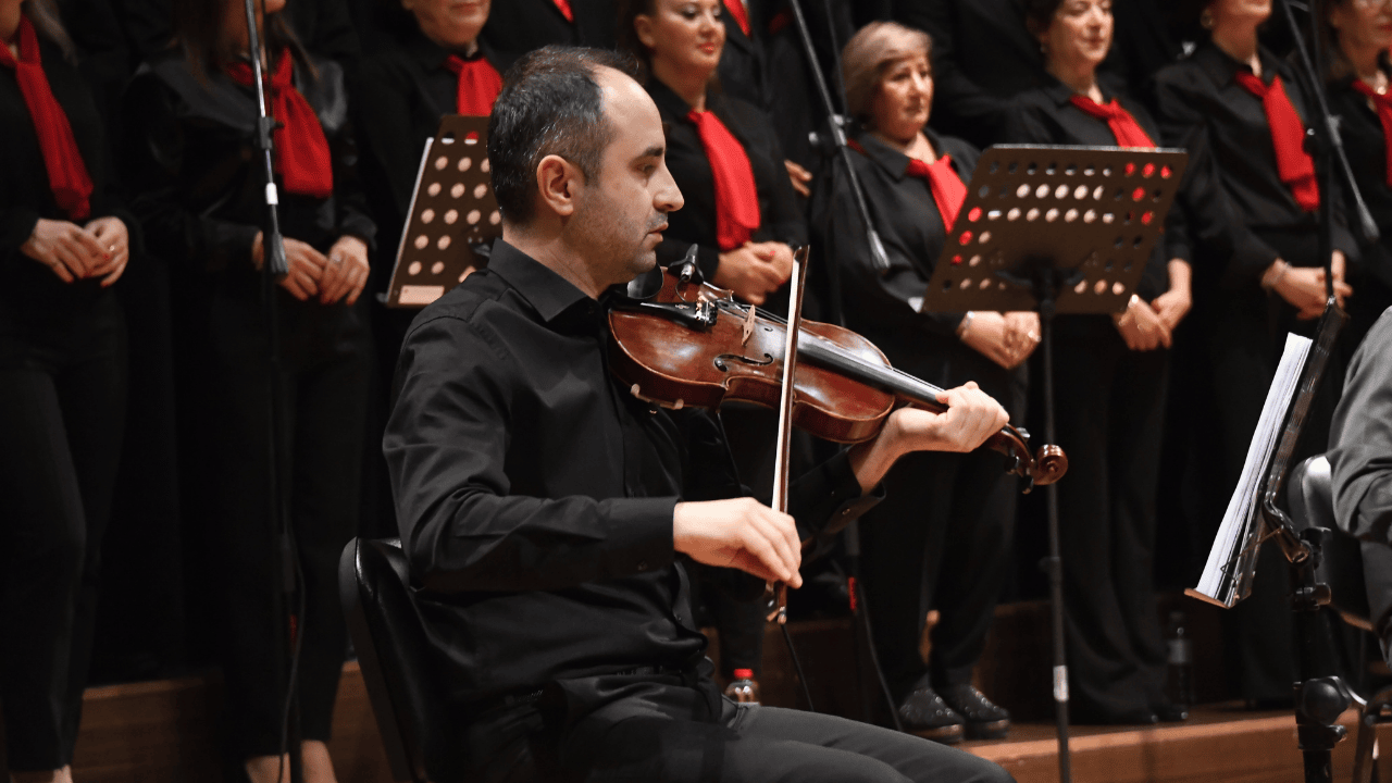 Kültür Nağmelerle Buluştu - Sayfa 1