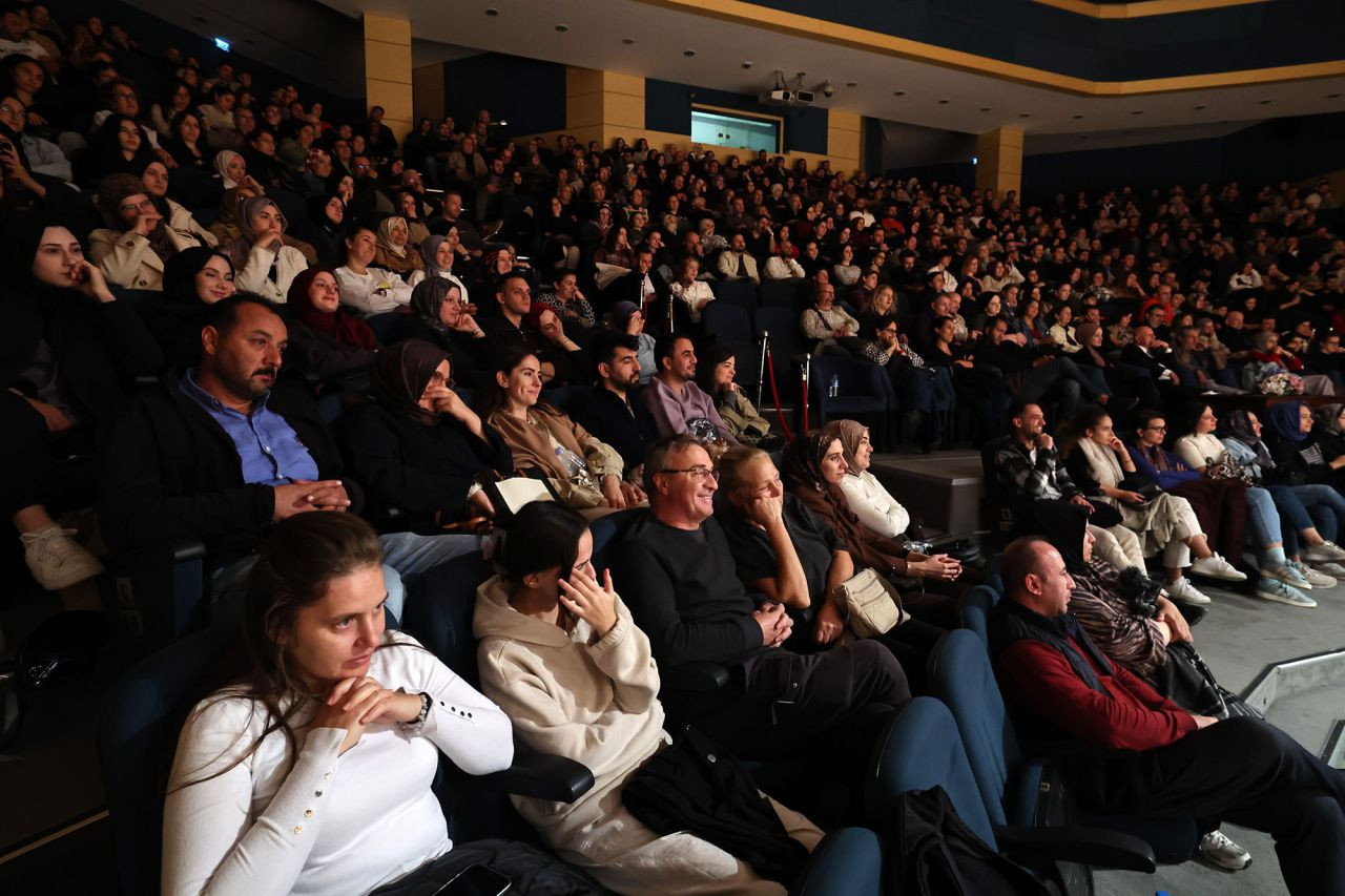 “Şahane Düğün” Oyununa Yoğun İlgi - Sayfa 11