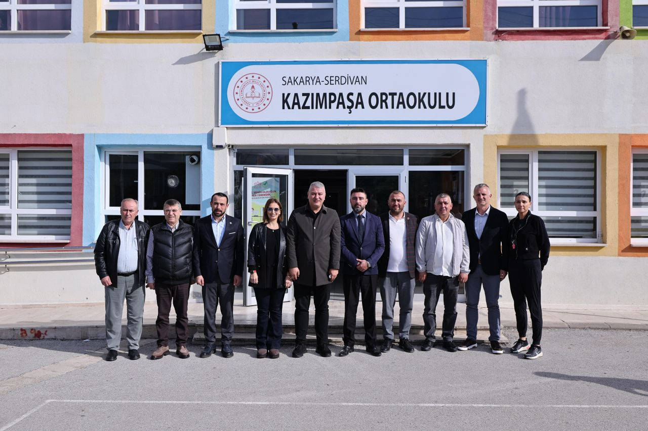 Sakarya'ya Modern Futbol Sahası - Sayfa 1