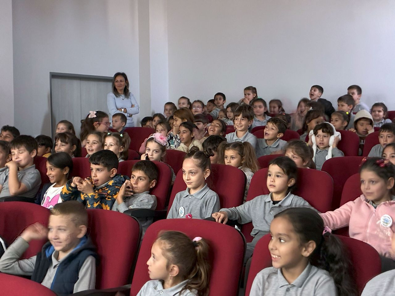 “Akça” Tiyatrosuyla Minikler Çevre Bilinci Kazandı - Sayfa 7