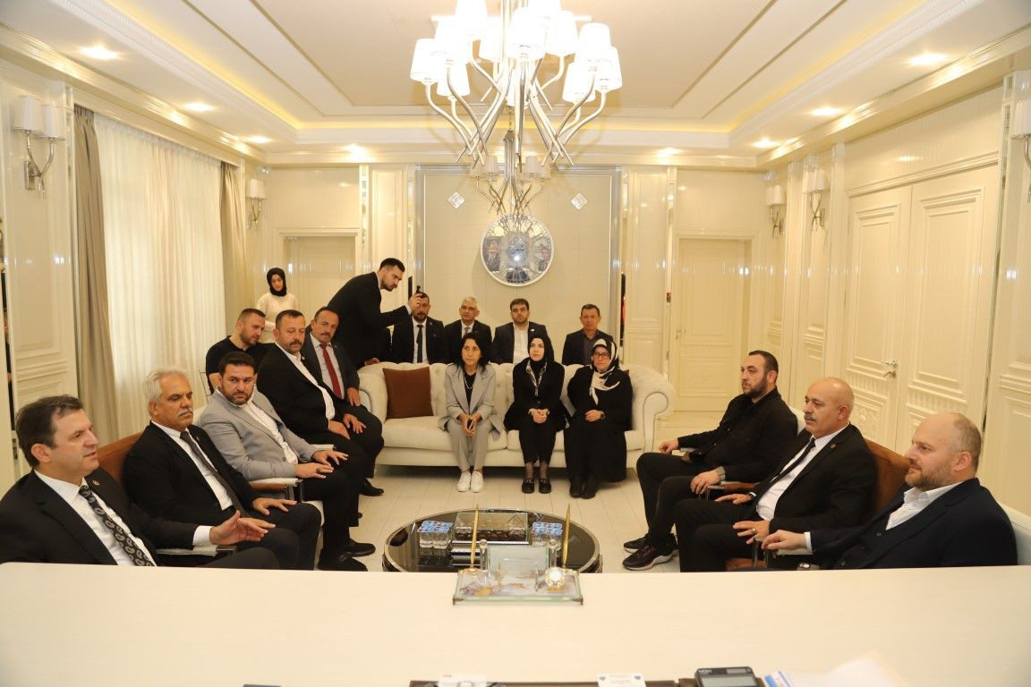 Büyük Birlik Partisi Heyetinden Hendek Belediyesine Ziyaret - Sayfa 3