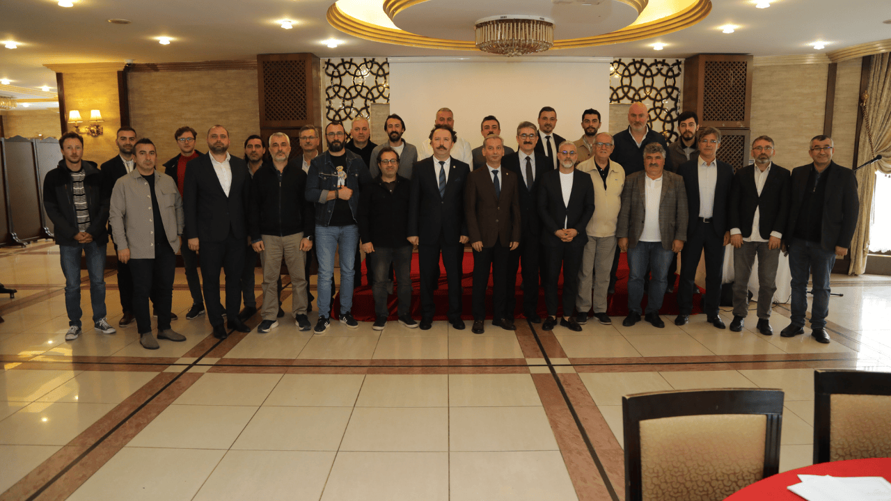 SATSO 12. Meslek Komitesi, Sektörel İstişare Toplantısında Üyeleriyle - Sayfa 1