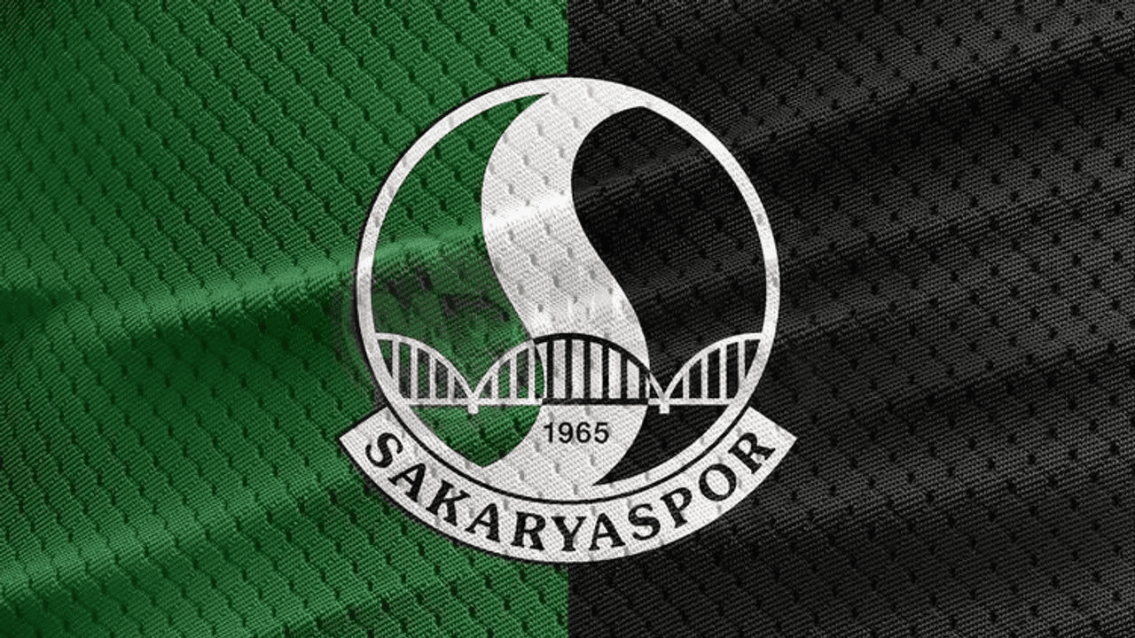Sakaryaspor Sahaya 'Parçalı' Formayla Çıkıyor!