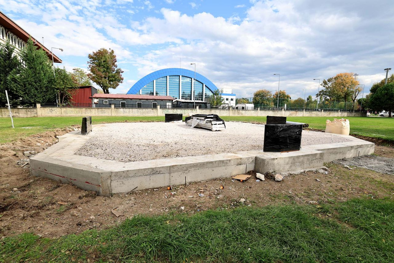 Büyükşehir Aziz Duran Parkı ile Millet Bahçesi'ni Renklendiriyor - Sayfa 3