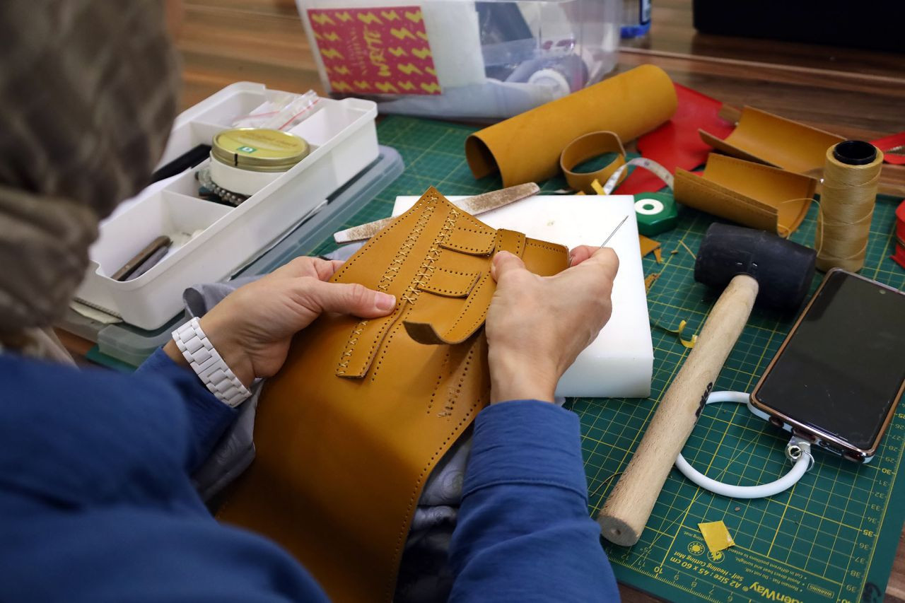 Camili SAMEK’te Bir İlk: Deri Aksesuarları Kursu Başladı - Sayfa 4