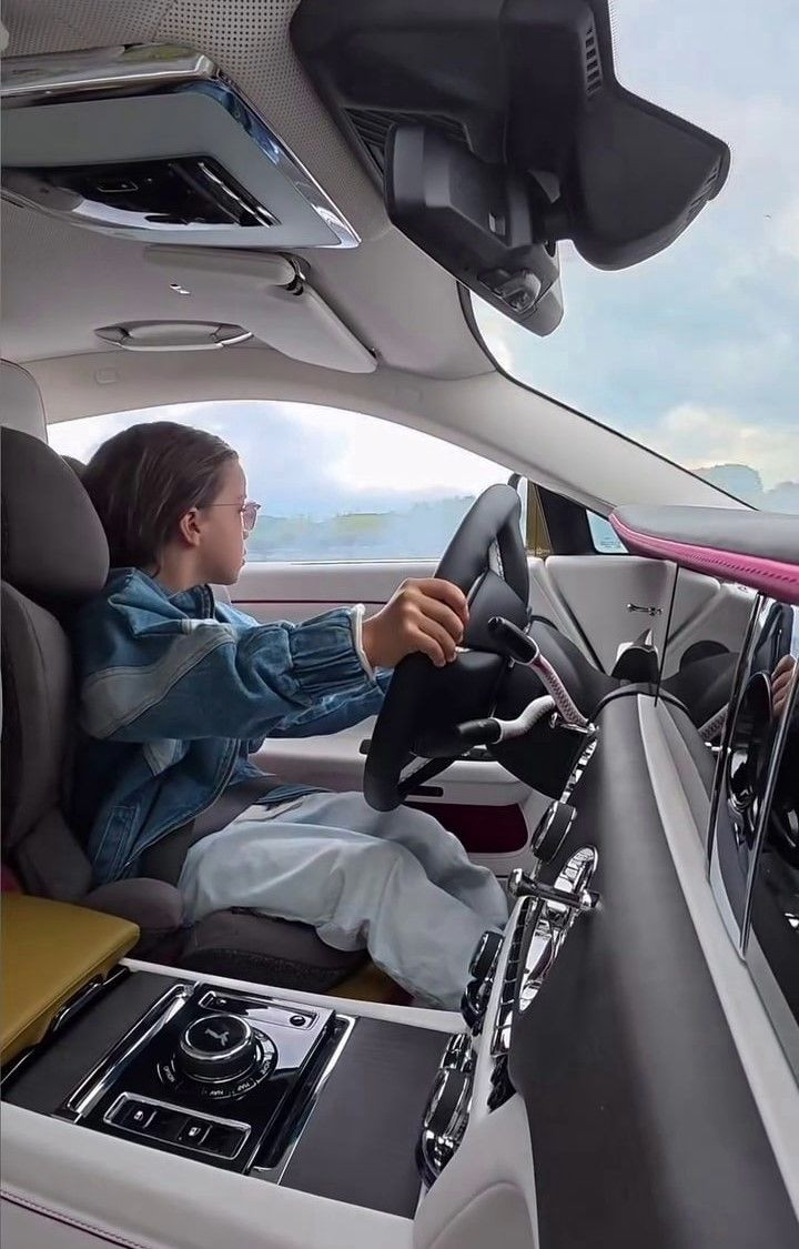 Zayn Sofuoğlu, 40 Milyon TL’lik Lüks Araçla Pistte Tozu Dumana Kattı! - Sayfa 4