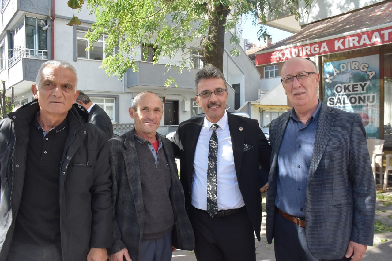 Başkan Şenol Dinç, Erenler’in Her Noktasında Vatandaşlarla Buluşuyor - Sayfa 2