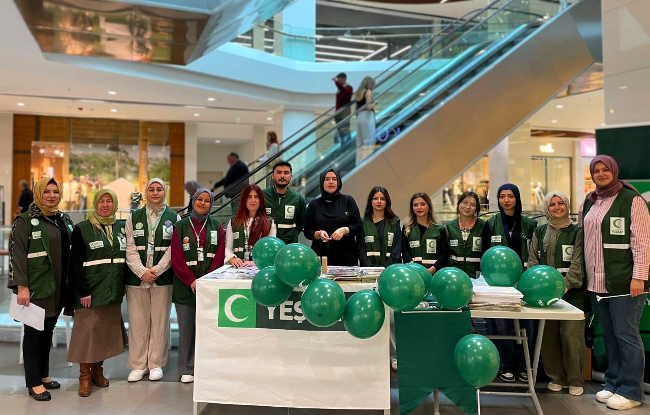 SUBÜ Genç Yeşilay Topluluğu Atölye Çalışmasında - Sayfa 1